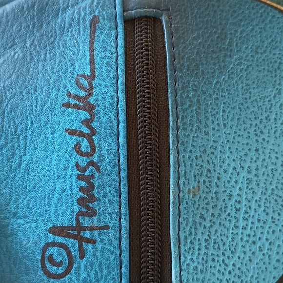 Anuschka leather handbag - Picture 10 of 10